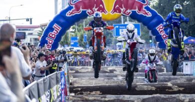 Red Bull Romaniacs “UNSTOPPABLE” Edición 23 entró en acción hoy con el Prologo de la Ciudad